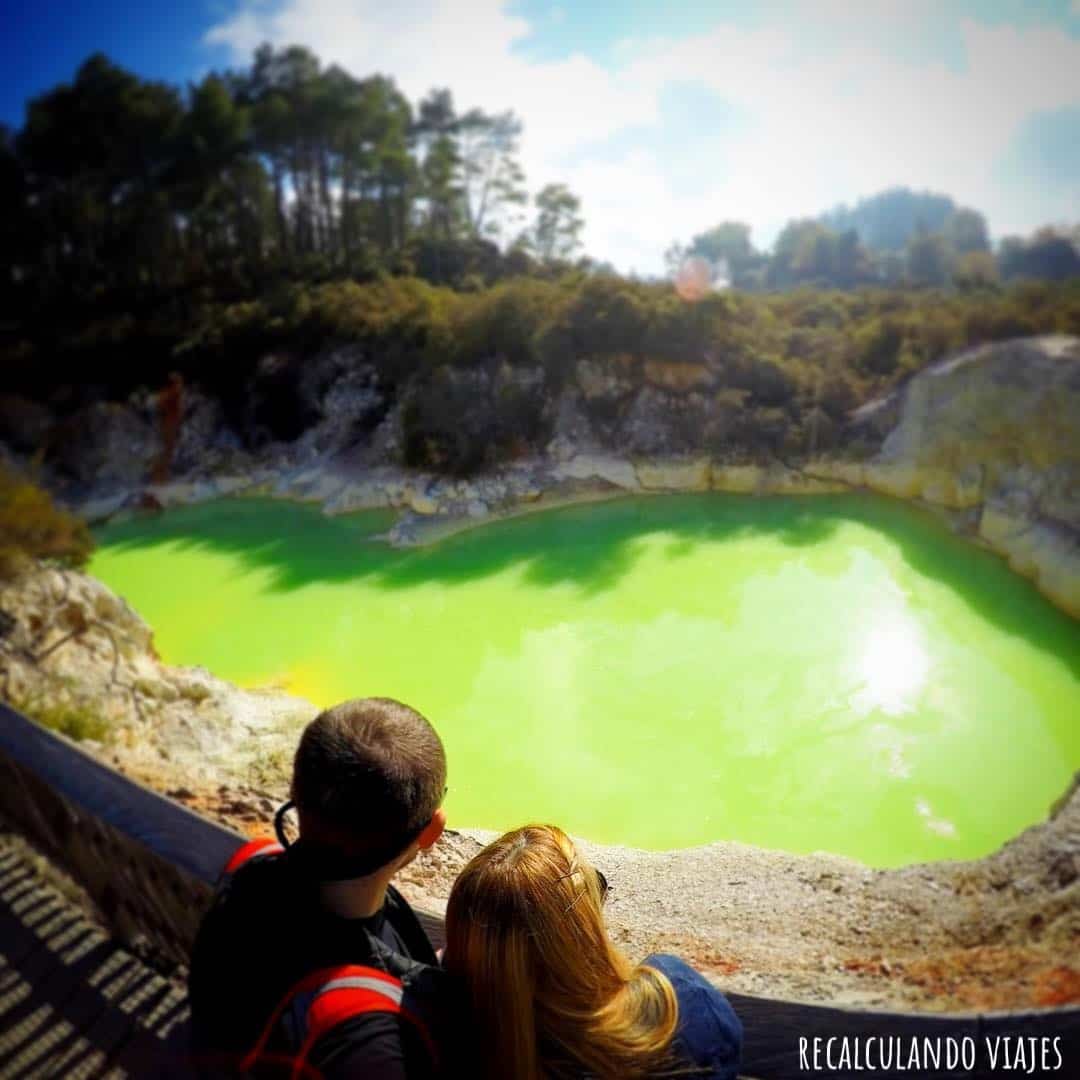 que ver en wai o tapu -nueva zelanda