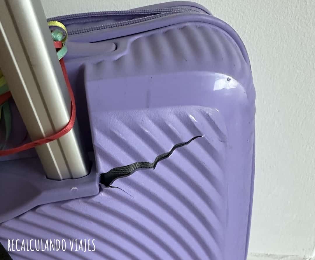 seguro de viaje - maleta rota