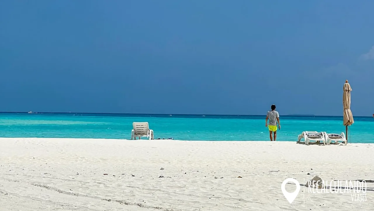 que ver en fulidhoo - playa bikini