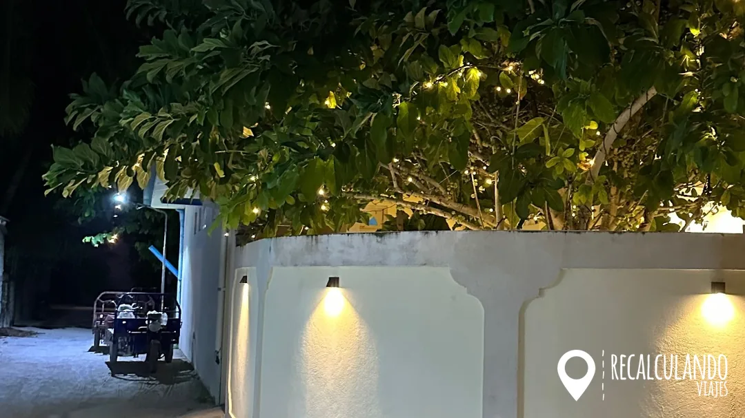 que ver en omadhoo pueblo