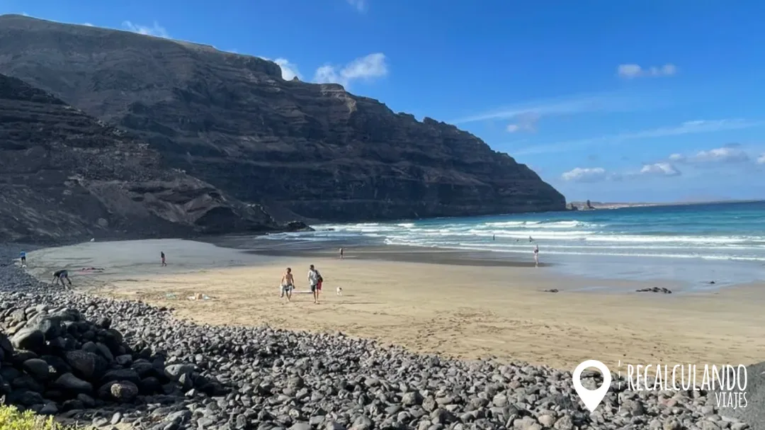 playa de la orzola - playas de lanzarote