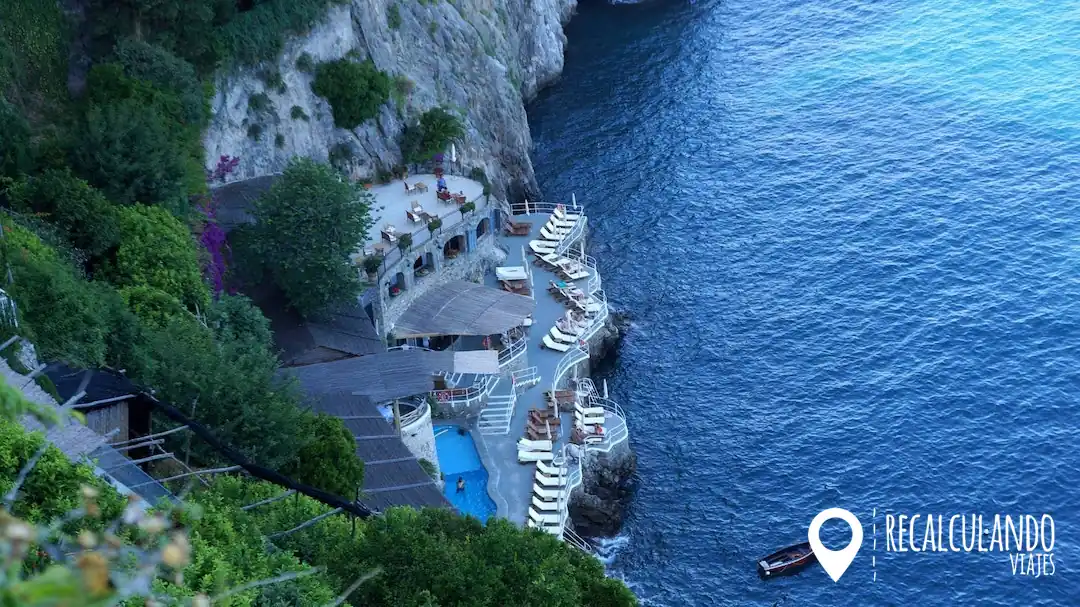que ver en amalfi playa privada