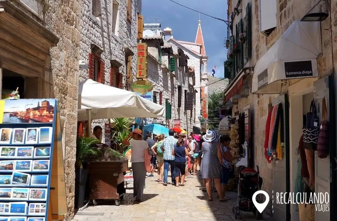 que ver en trogir casco historico