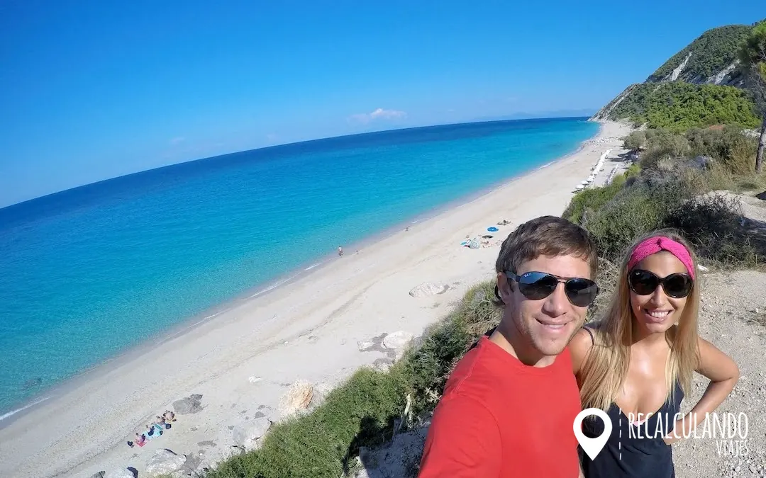 que ver en lefkada mirador pefkoulia beach