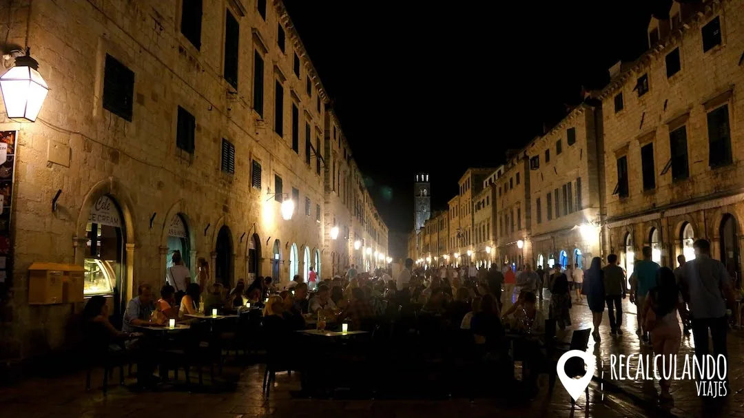 que ver en dubrovnik - old town noche