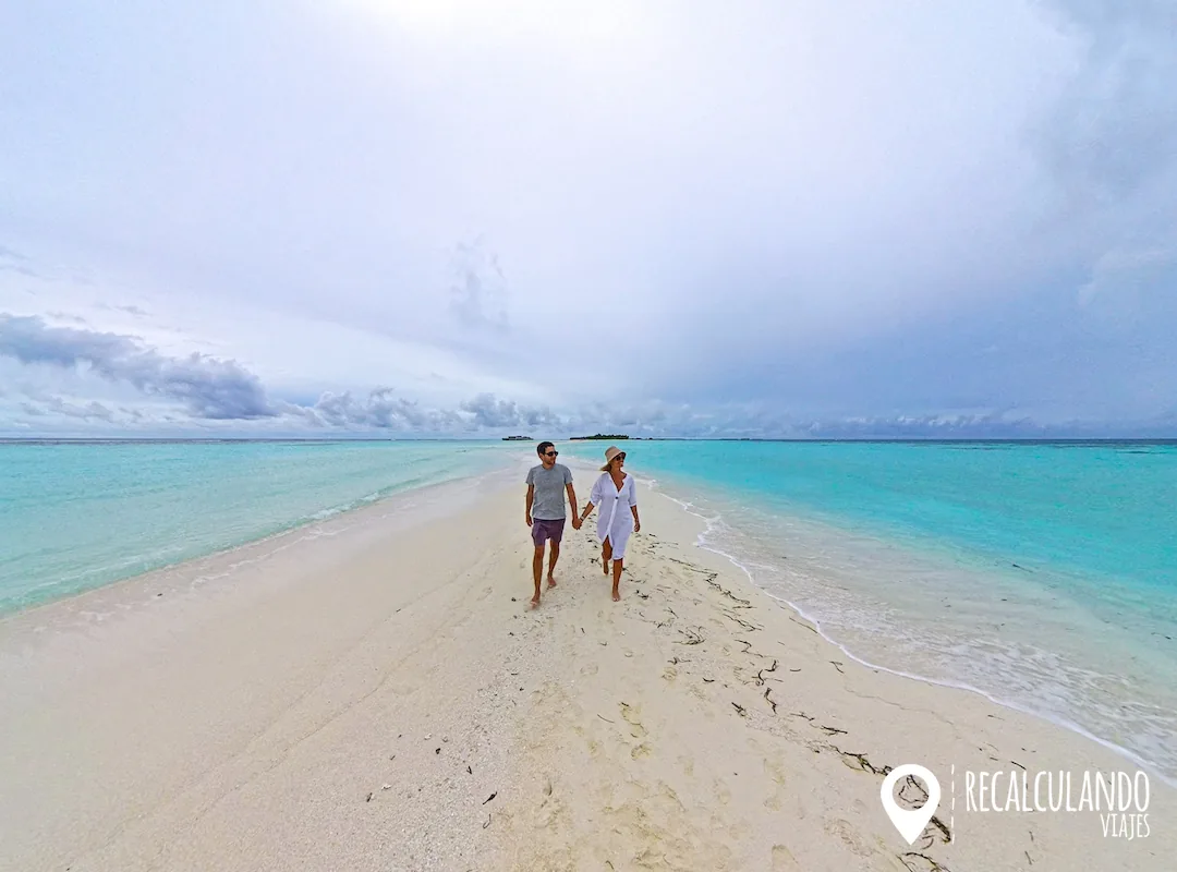 dhigurah sandbank