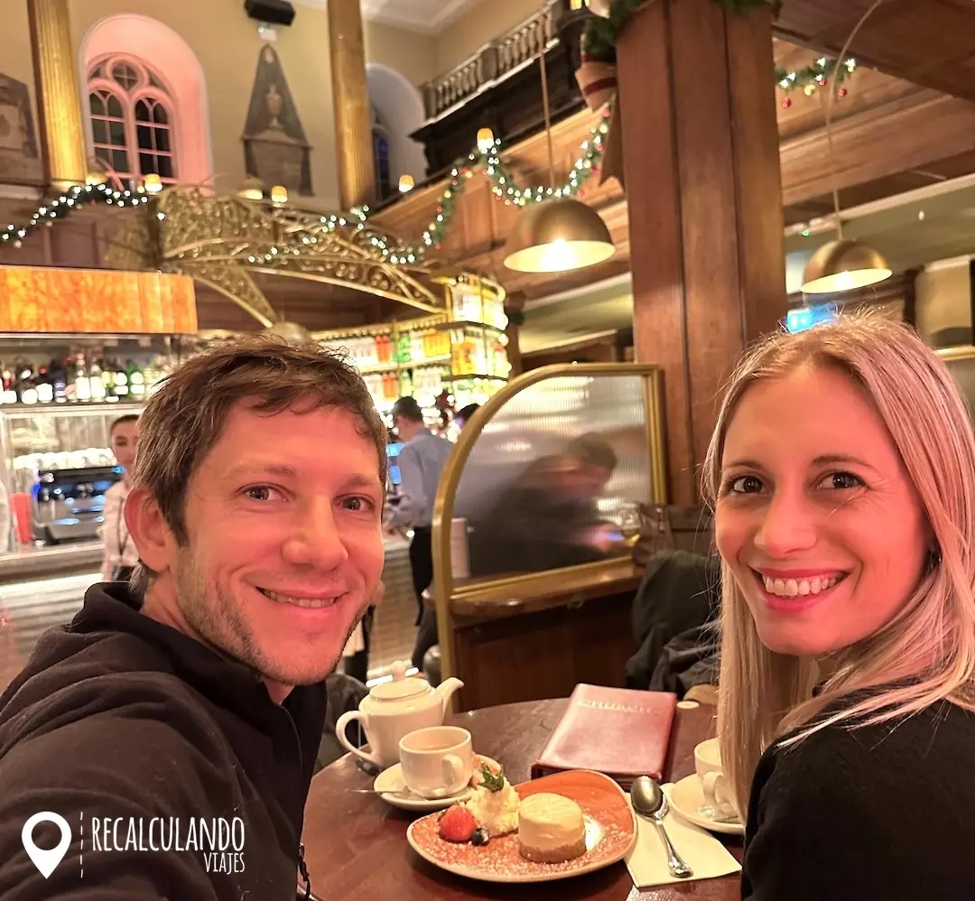 dublin en navidad church bar