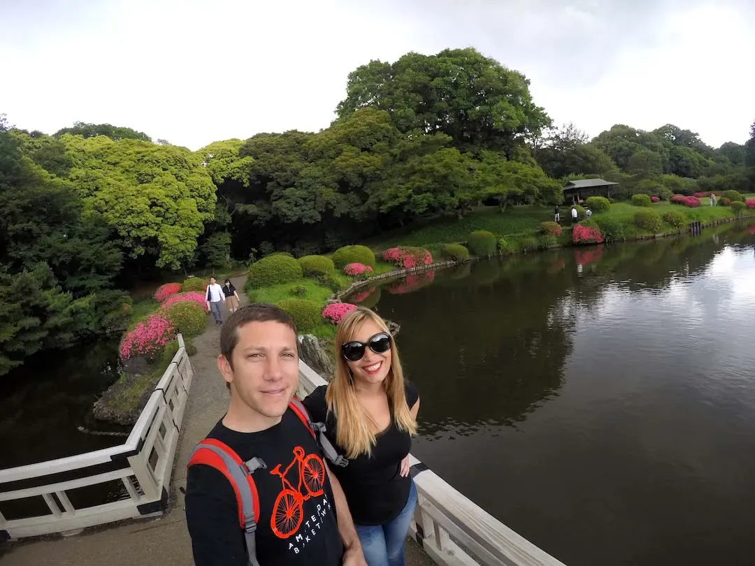 japanese garden in shinjuku gyoen