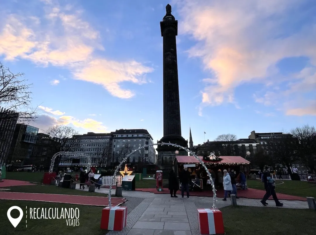 mercado navideño st andrew square edimburgo