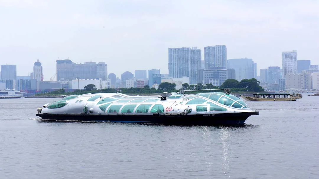 odaiba and the rainbow bridge in tokyo