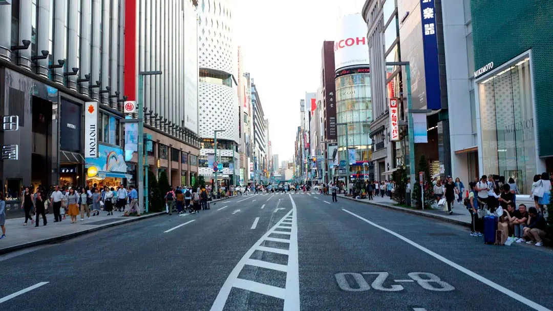 ginza district in tokyo